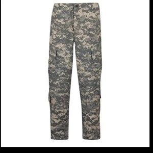 NWT Propper camouflage pants